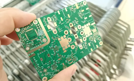 Fast Turn PCB: Expert PCB Solutions for Industrial Applications